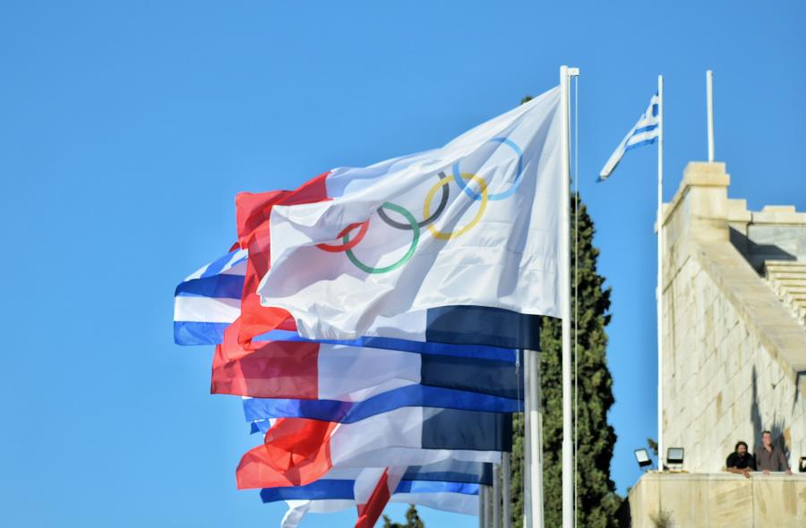 Παράδοση ολυμπιακής φλόγας