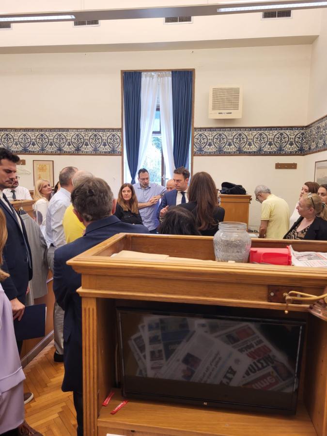 Ο Στέφανος Κασσελάκης στη Βουλή