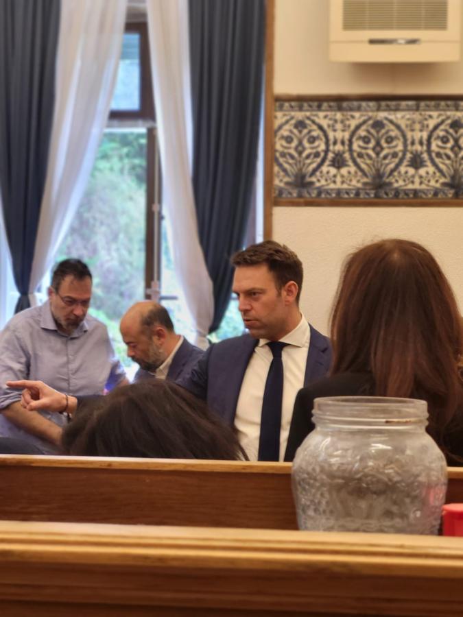 Ο Στέφανος Κασσελάκης στη Βουλή