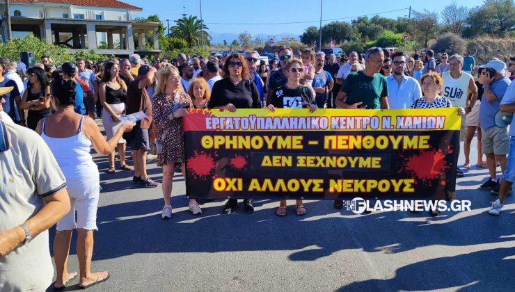 Μεγάλη κινητοποίηση για τα τροχαία δυστυχήματα στoν Γαλατά – Έκλεισαν την Εθνική στο σημείο του πολύνεκρου δυστυχήματος