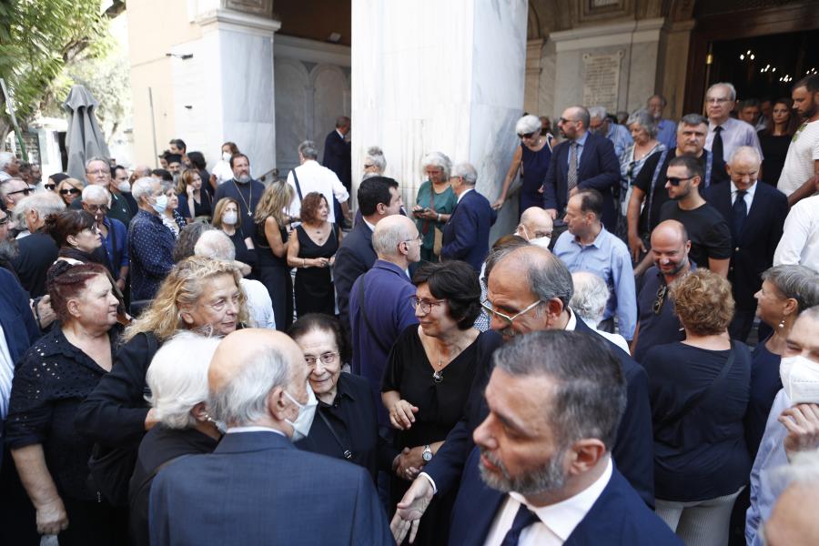 Η κηδεία του Χρήστου Γιανναρά
