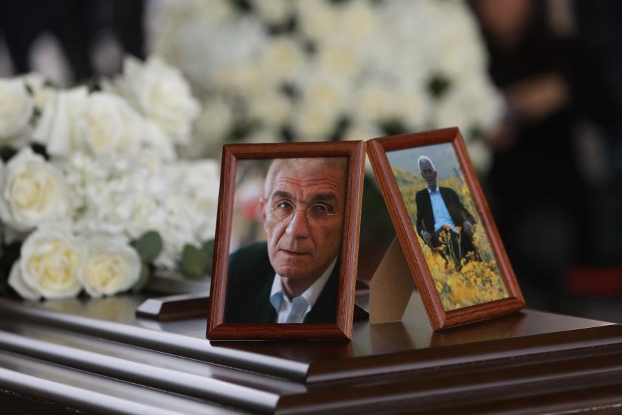 Η σορός του Γιάννη Μπουτάρη