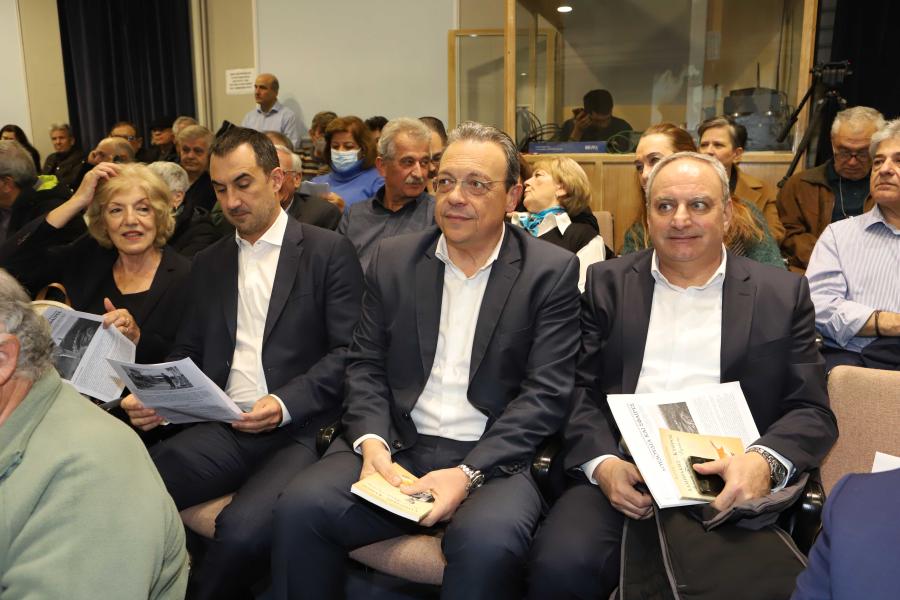 ΦΑΜΕΛΛΟΣ ΑΚΕΛ