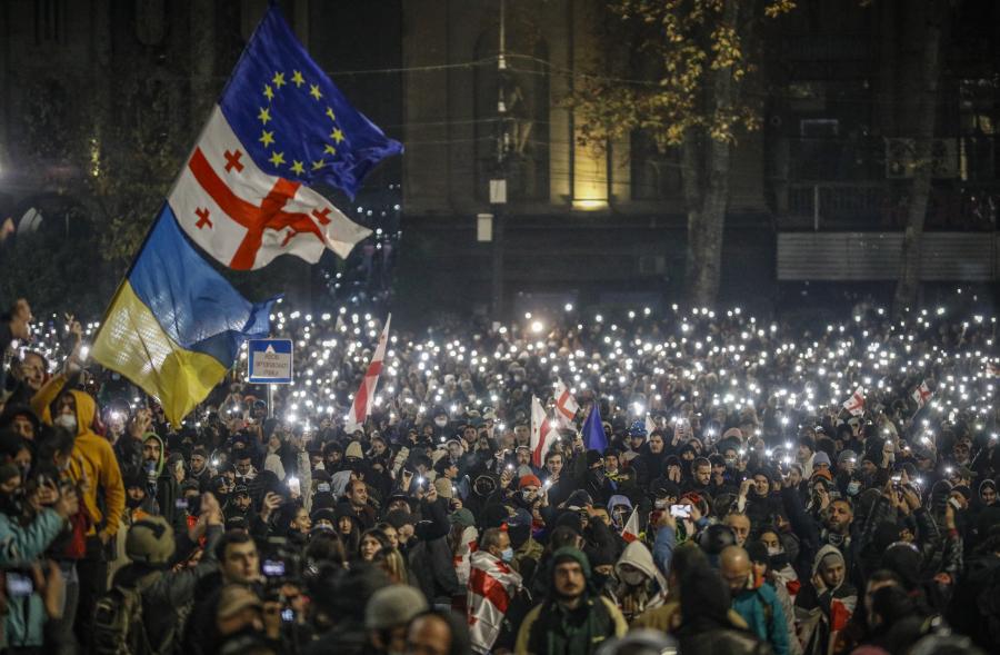  Επεισόδια στην Τυφλίδα για το πάγωμα της ένταξης στην Ε.Ε.