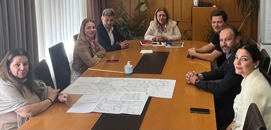 Περιοδεία του Νικόλα Φαραντούρη στη Θεσσαλία