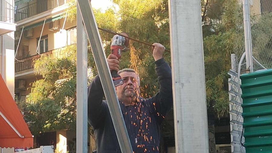 Εξάρχεια - εργασίες