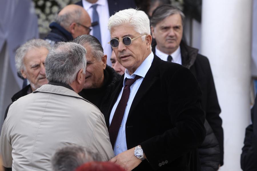 Σαργκάνης κηδεία