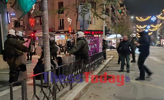 Προσαγωγές στη Θεσσαλονίκη μετά την πορεία για τον Γρηγορόπουλο