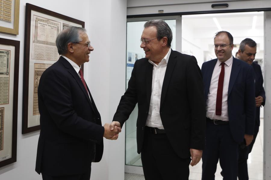 Συνάντηση Σωκράτη Φάμελλου με την ΕΕΤ