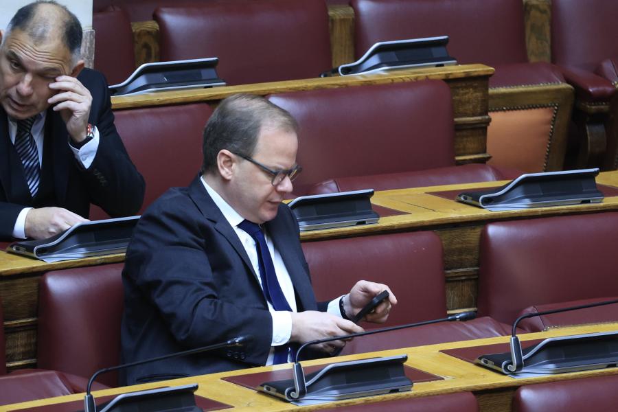 ΚΑΡΑΜΑΝΛΗΣ ΒΟΥΛΗ ΨΗΦΟΦΟΡΙΑ ΠΤΔ