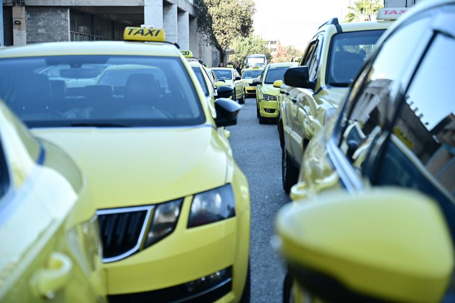 Απεργιακή συγκέντρωση taxi 3