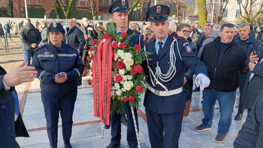 Τίρανα – κηδεία Αναστάσιου 10