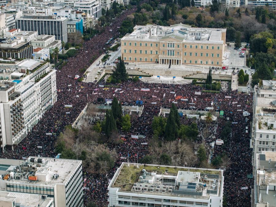 Πλάνα από drone στο Σύνταγμα