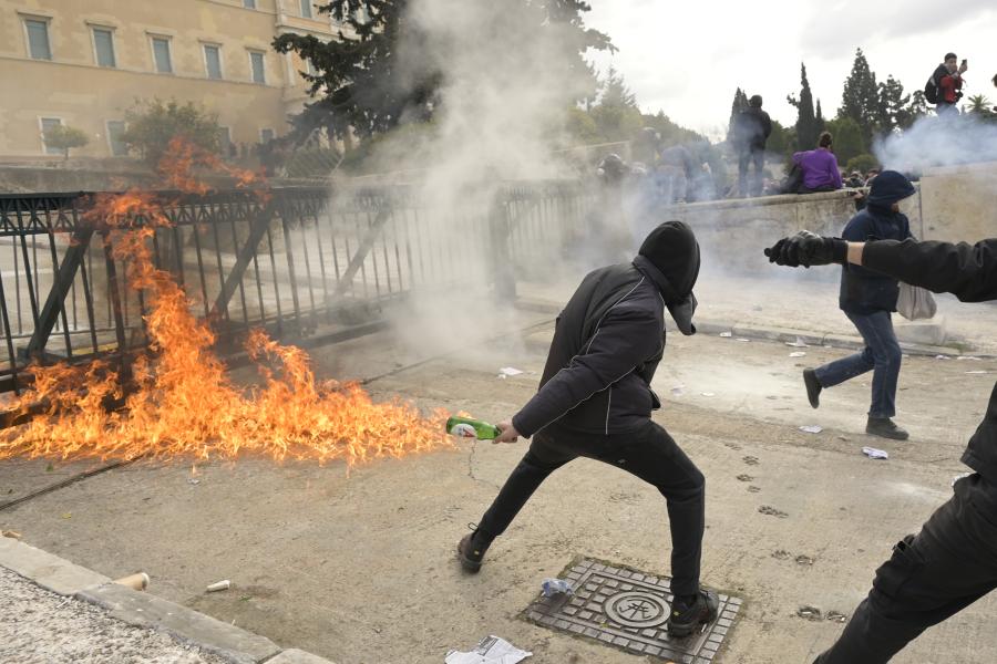 Επεισόδια στο Σύνταγμα