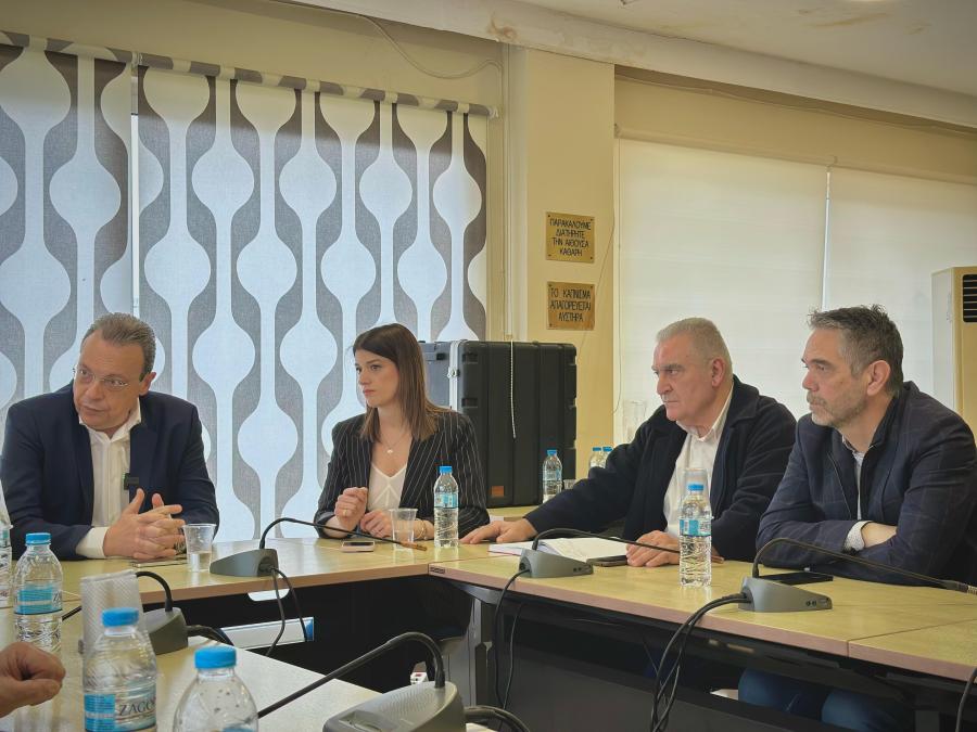 Συνάντηση του προέδρου του ΣΥΡΙΖΑ-ΠΣ, Σωκράτη Φάμελλου, με τη διοίκηση του Εργατοϋπαλληλικού Κέντρου Θεσσαλονίκης