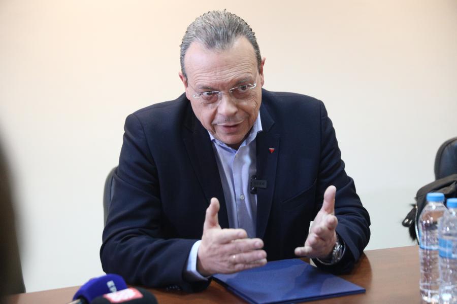 Ο Σωκράτης Φάμελλος