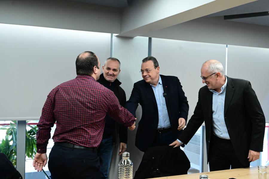 Ο Σωκράτης Φάμελλος