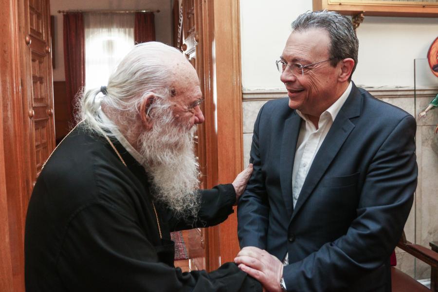 Ο Σωκράτης Φάμελλος και ο Αρχιεπίσκοπος Ιερώνυμος