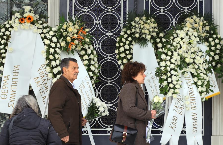 Κηδεία του Βασίλη Καλογήρου