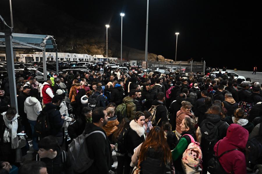 ΣΑΝΤΟΡΙΝΗ ΠΛΟΙΟ ΟΥΡΕΣ