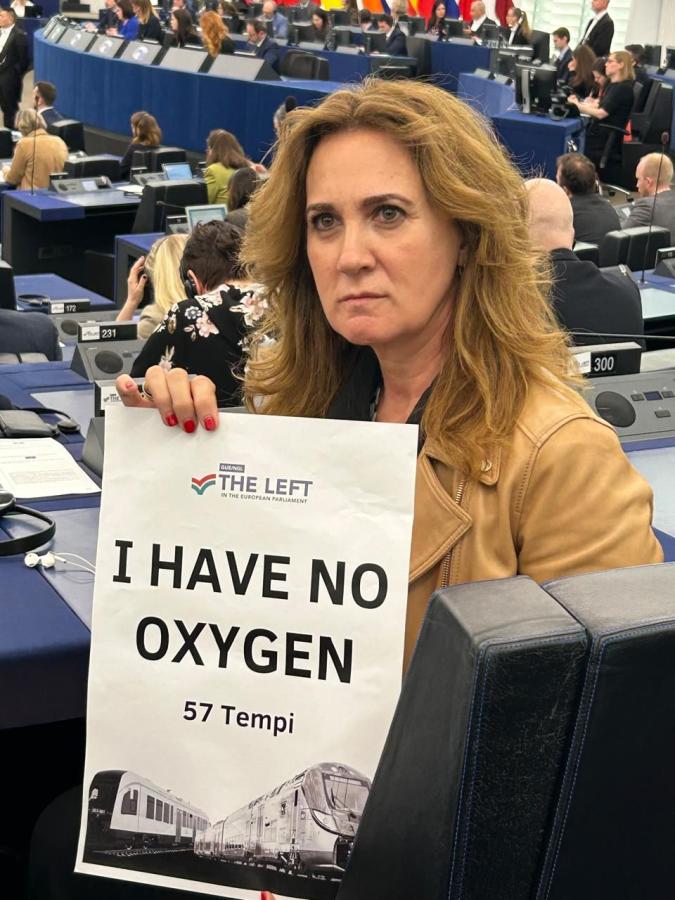 Διαμαρτυρία για τα Τέμπη στο Ευρωκοινοβούλιο