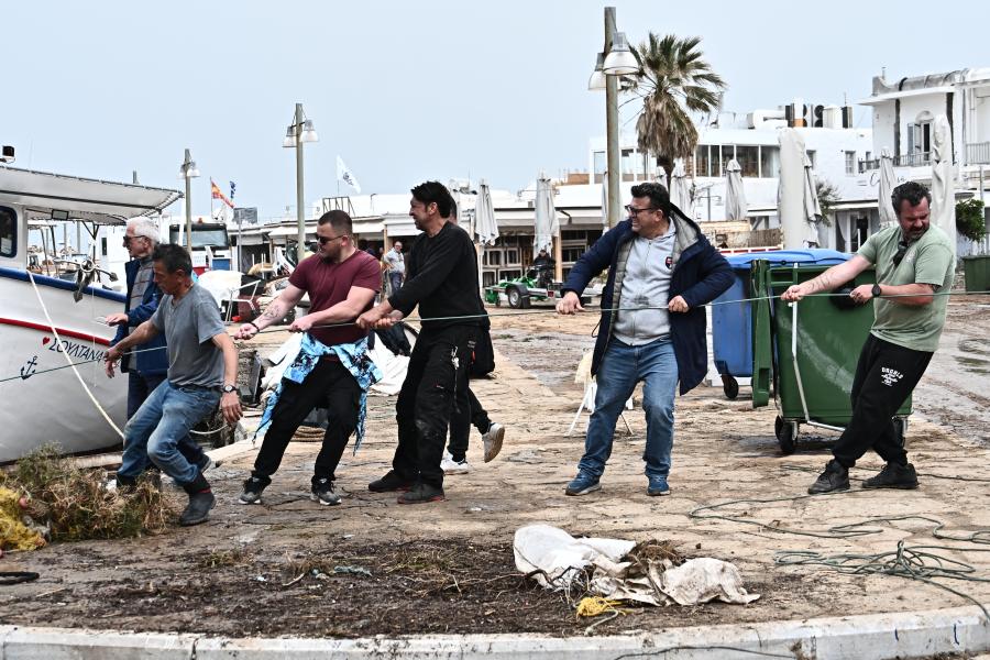 Πάρος 14