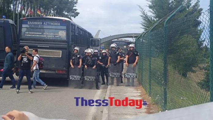 Κλούβα των ΜΑΤ