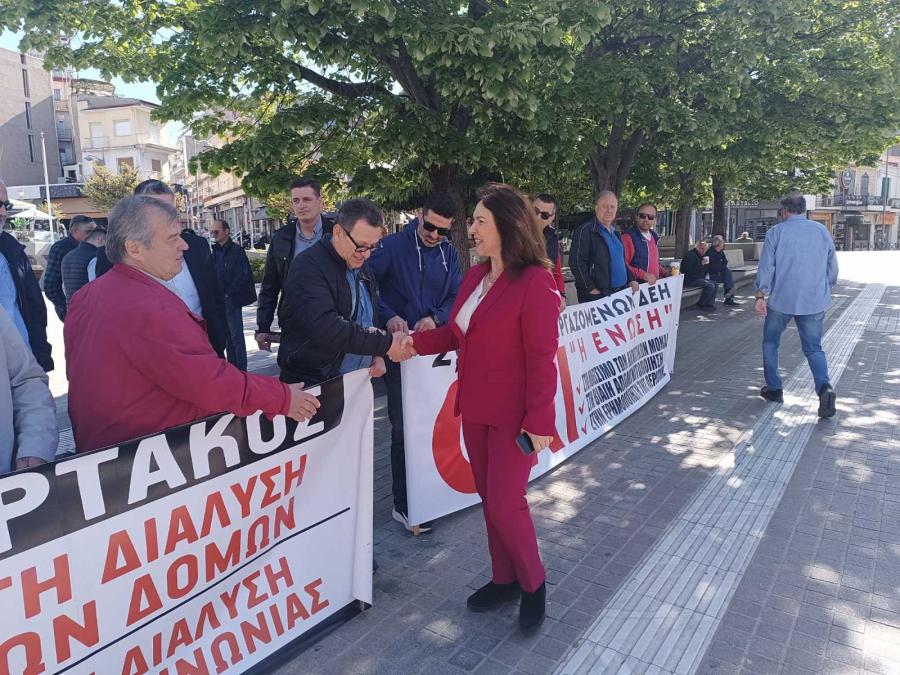 Η Καλλιόπη Βέττα στον εορτασμό της Εργατικής Πρωτομαγιάς στην Κοζάνη