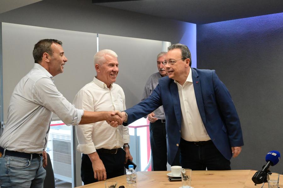 ΦΑΜΕΛΛΟΣ ΑΔΕ