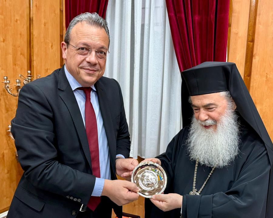 ΦΑΜΕΛΛΟΣ