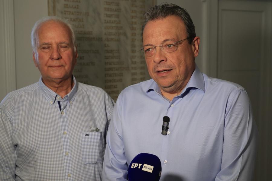 Ο Σωκράτης Φάμελλος