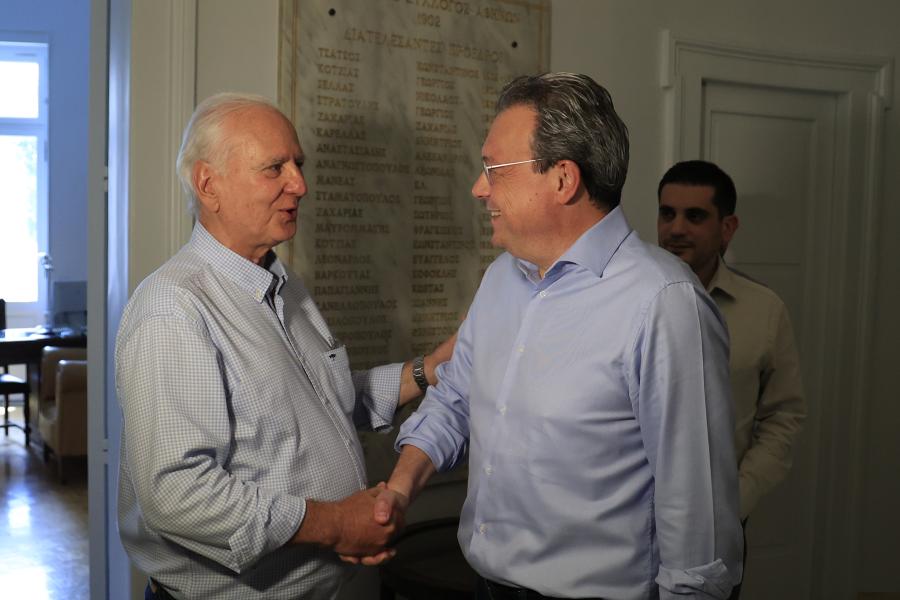 Ο Σωκράτης Φάμελλος