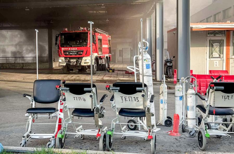 Πυρκαγιά σε υπόγειο χώρο του νοσοκομείου Άγιος Ανδρέας στη Πάτρα 