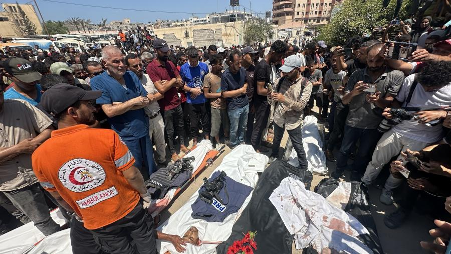 Τουλάχιστον 19 Παλαιστίνιοι σκοτώθηκαν σε νέο ισραηλινό βομβαρδισμό ανάμεσά τους 4 δημοσιογράφοι