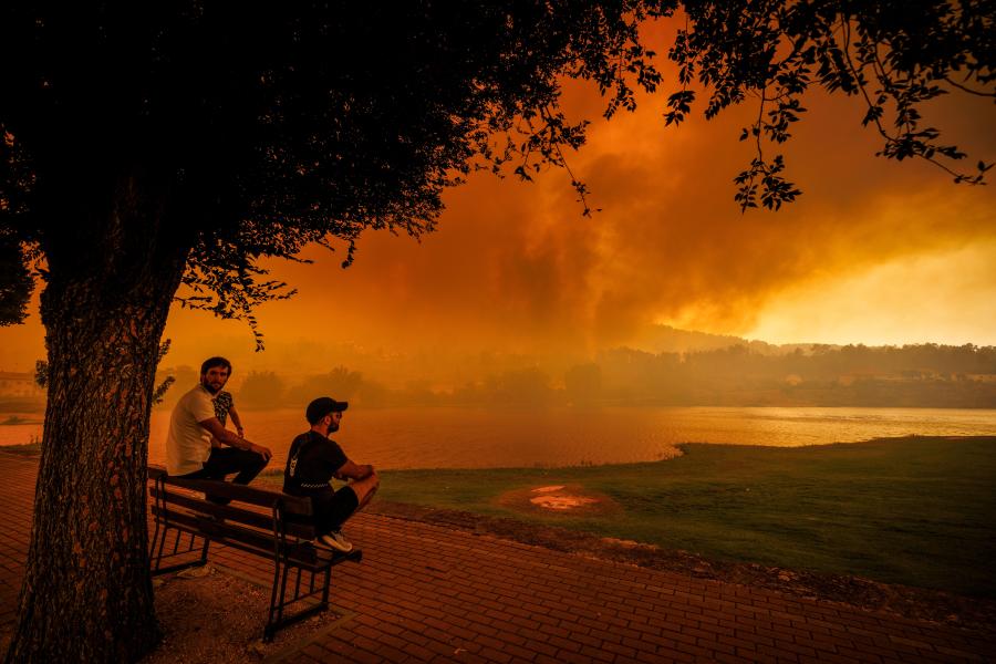 Οι πυρκαγιές που μαίνονται στην Πορτογαλία άφησαν πίσω τους τον πρώτο νεκρό σήμερα στη Γκουάρντα