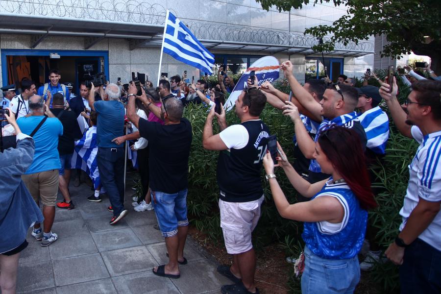 άφιξη εθνικής 5