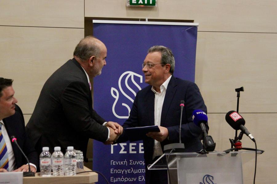 Ο Σωκράτης Φάμελλος