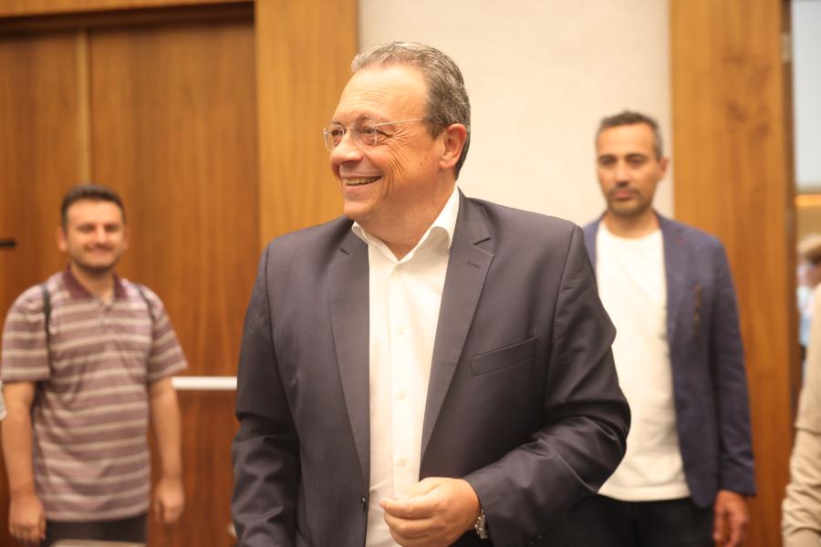 Ο Σωκράτης Φάμελλος