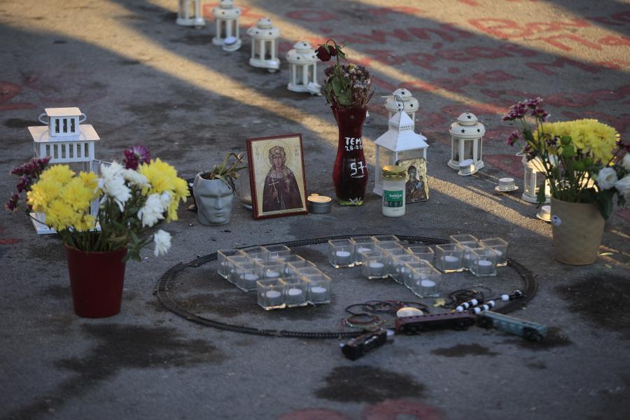 Συγκέντρωση για τους 57 νεκρούς της σύγκρουσης των αμαξοστοιχιών στα Τέμπη