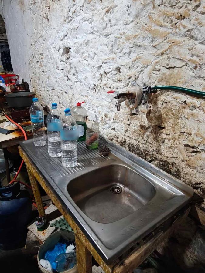 κύκλωμα εκμετάλλευσης εργατών γης