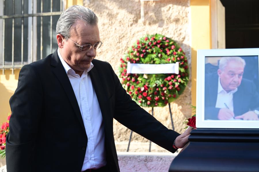 Κηδεία Αλέκου Φλαμπουράρη