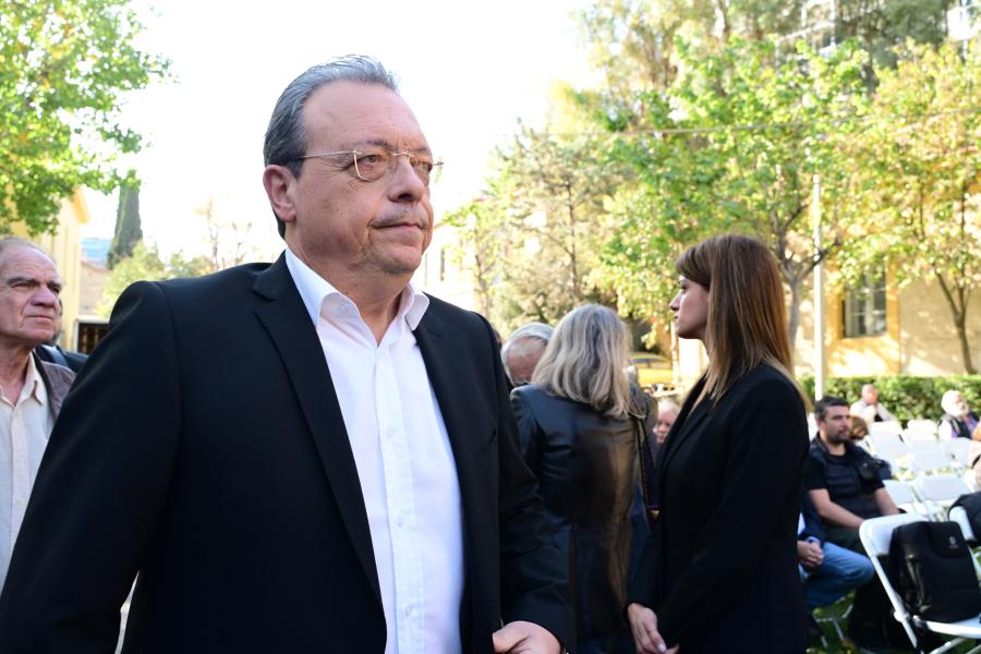 Κηδεία Αλέκου Φλαμπουράρη 6