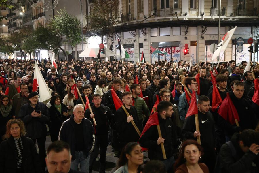 Πορεία για το Πολυτεχνείο στη Θεσσαλονίκη