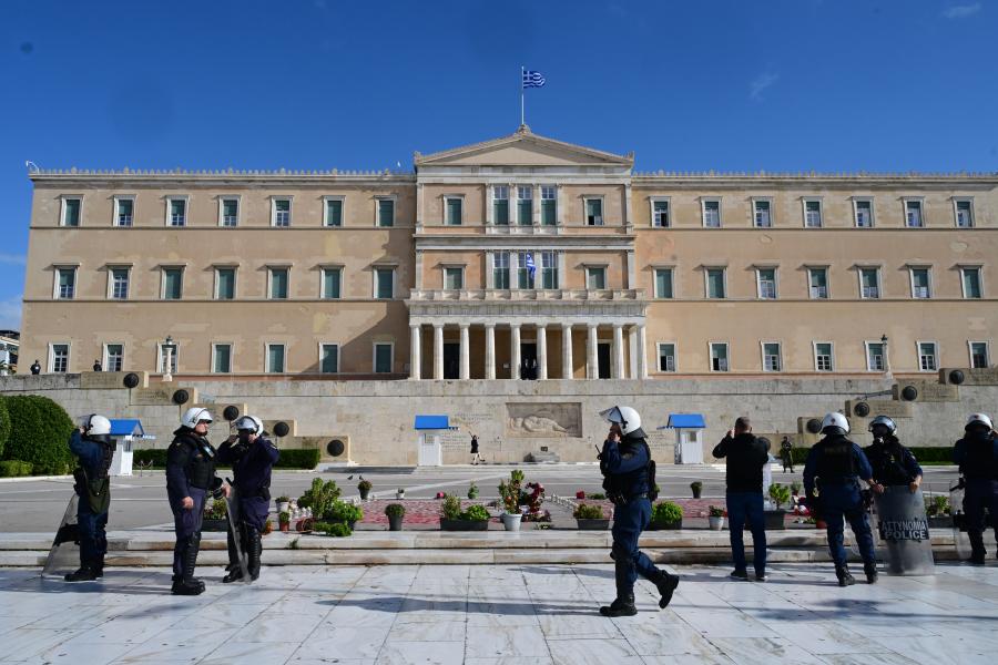 Πανεκπαιδευτικό συλλαλητήριο στο Σύνταγμα