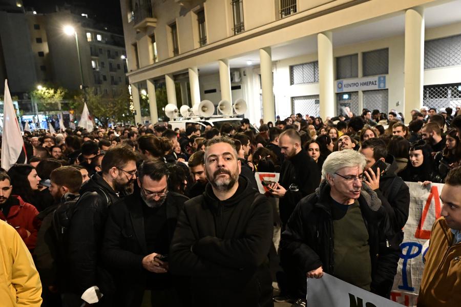 AΓΡΟΤΕΣ