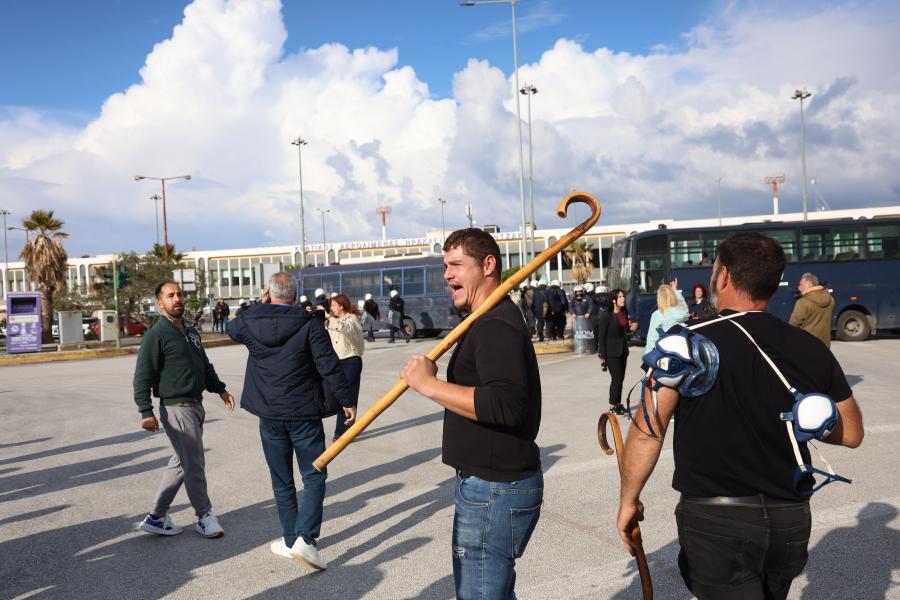 ΑΓΡΟΤΕΣ ΑΕΡΟΔΡΟΜΙΟ ΗΡΑΚΛΕΙΟΥ