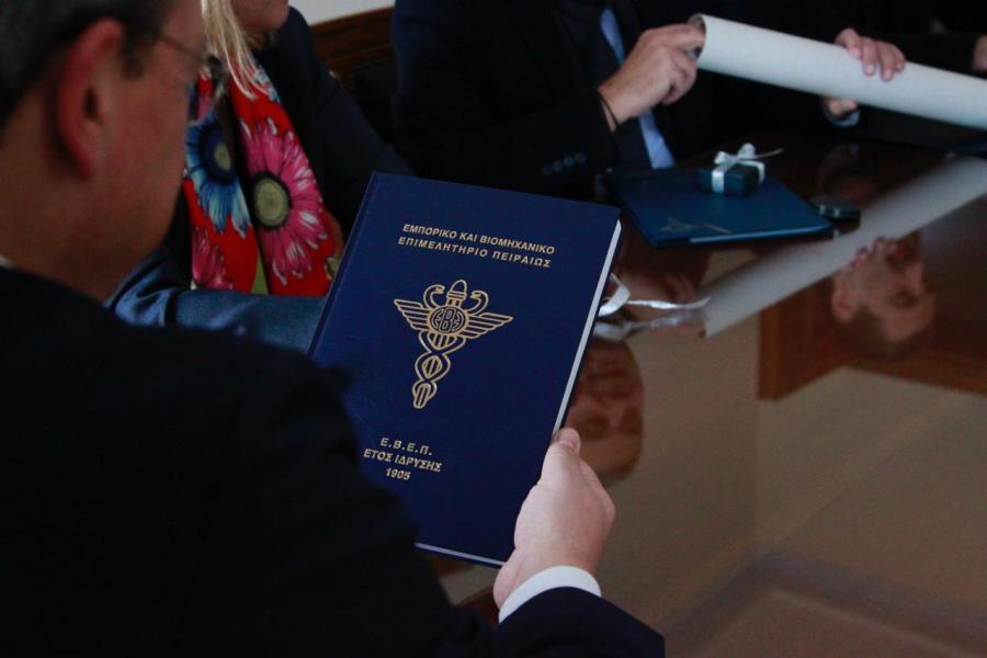 Περιοδεία και συναντήσεις του προέδρου του ΣΥΡΙΖΑ-ΠΣ, Σωκράτη Φάμελλου στον Πειραιά