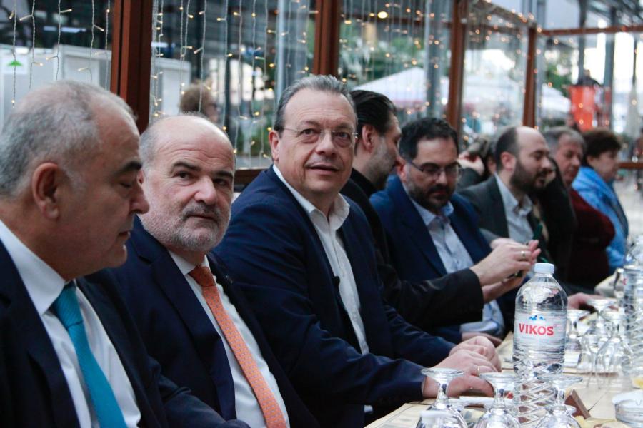 Περιοδεία και συναντήσεις του προέδρου του ΣΥΡΙΖΑ-ΠΣ, Σωκράτη Φάμελλου στον Πειραιά