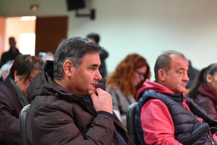 Συνάντηση του προέδρου του ΣΥΡΙΖΑ-ΠΣ, Σωκράτη Φάμελλου με αγρότες, κτηνοτρόφους και οστρακοκαλλιεργητές στη Χαλάστρα