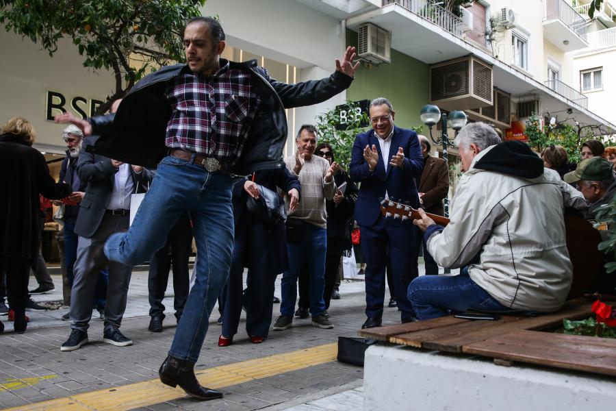 Περιοδεία Φάμελλου στον Πειραιά